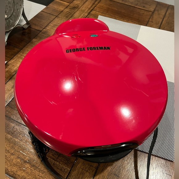 GEORGE FOREMAN Red Electric Quesadilla Maker - Picture 12 of 14